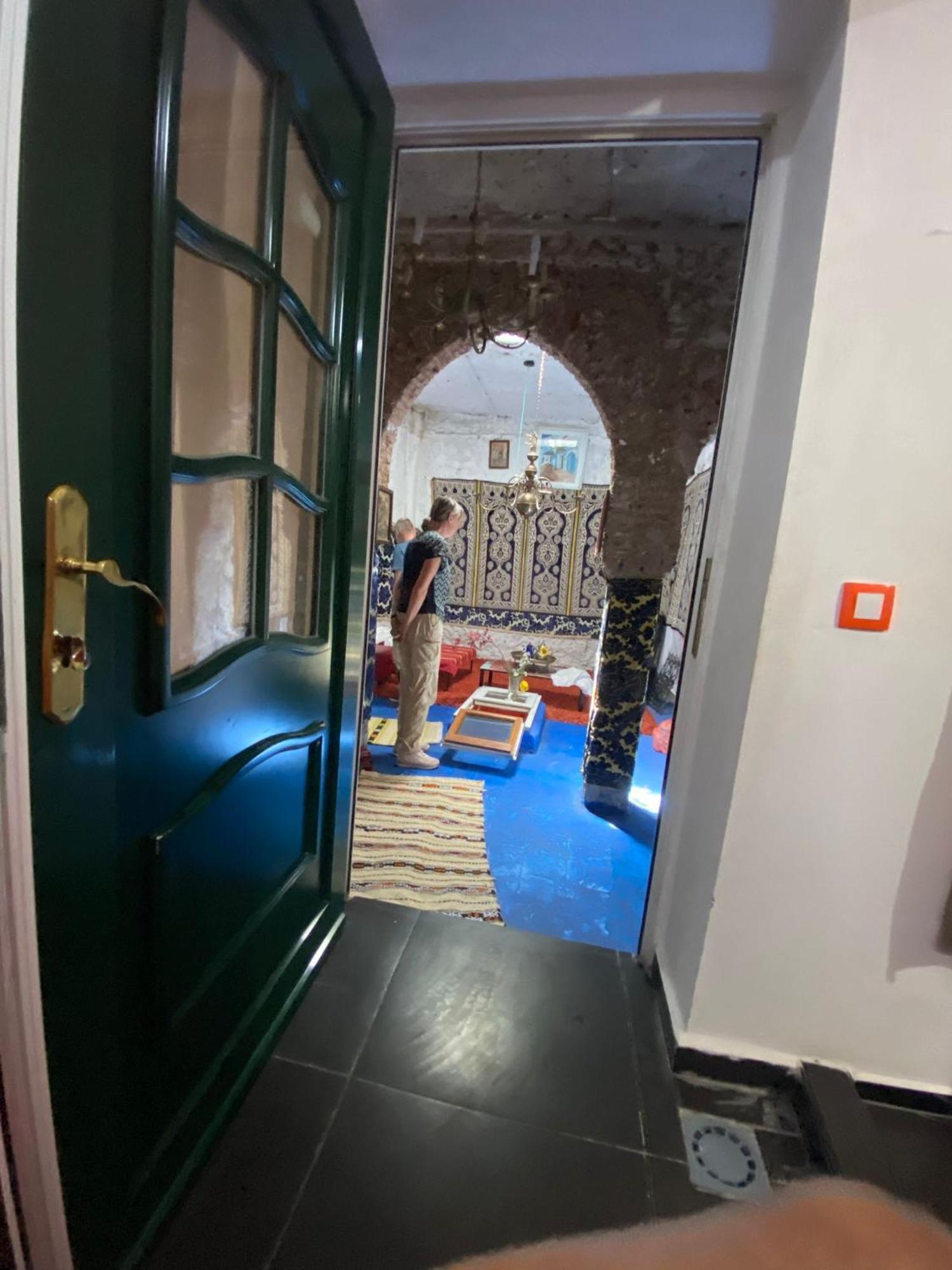 Hostal Valencia - Private Room With Bathroom Chefchaouen Eksteriør billede